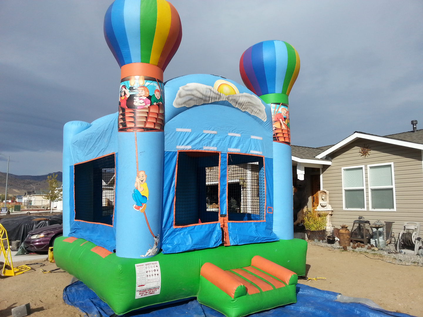 Hot air balloon bouncer rental Sparks NV — fun inflatable party rental Northern Nevada